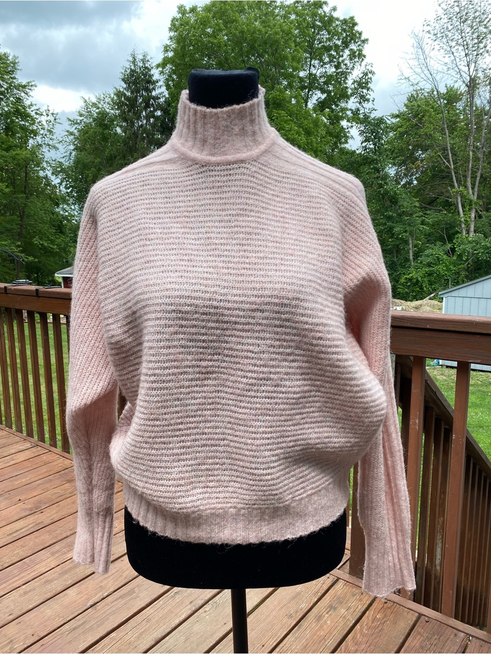 Vero Moda Pale Pink Ribbed Crew Neck Sweater